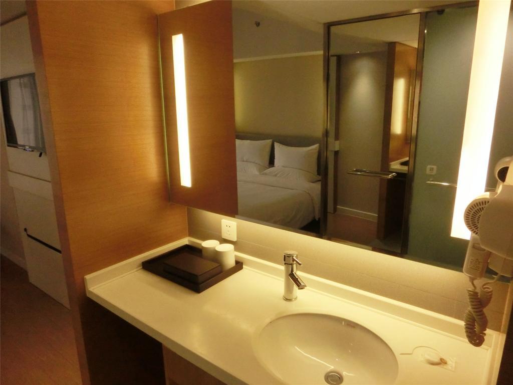 Ji Hotel Guangzhou Zhujiang New Town Zimmer foto